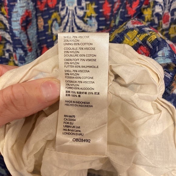 Anthropologie Ikat Print Maxi Skirt with Pockets - Picture 7 of 7